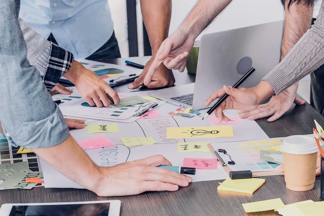 Por que investir em terceirização de portaria ao invés de contratar alguém para a função?